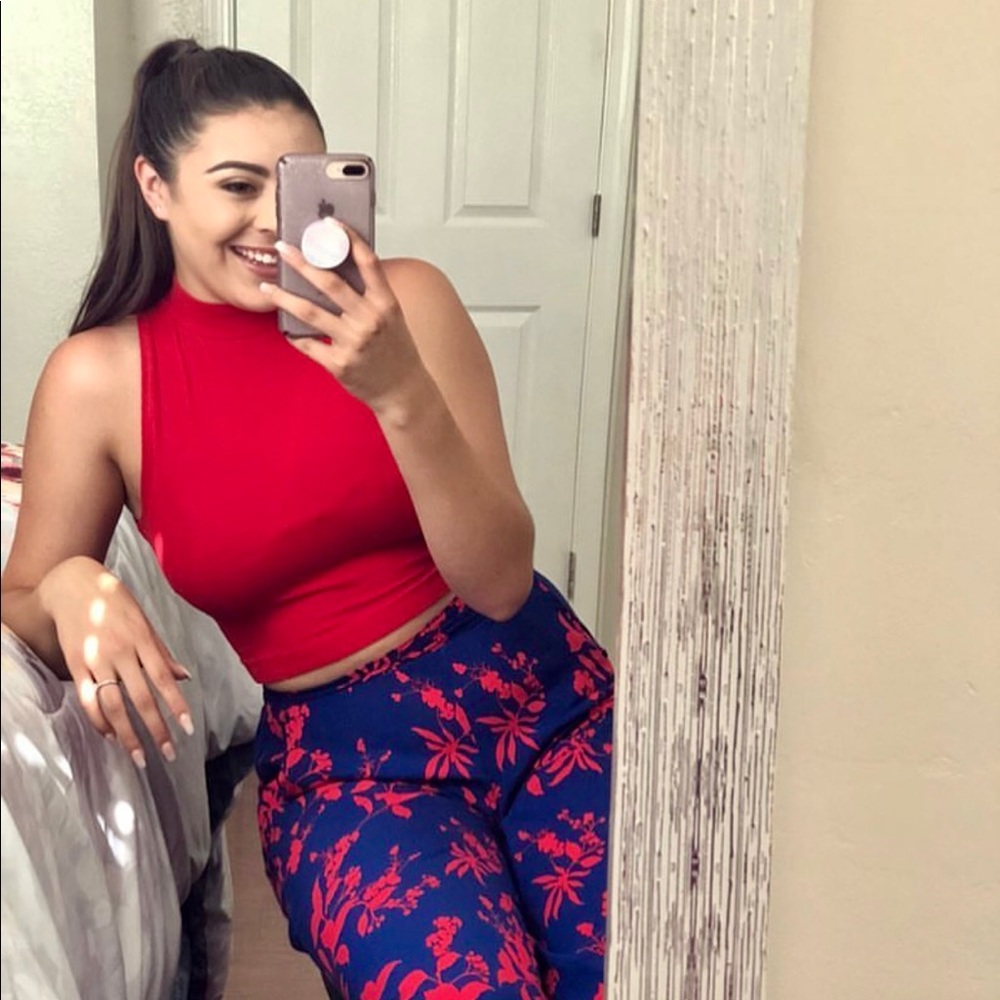 Meet your Posher, Lauren